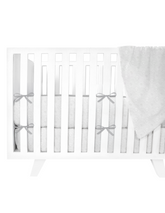 Juego para Cuna - con sábanas 100% Algodón - Arcos Gris - 3 piezas